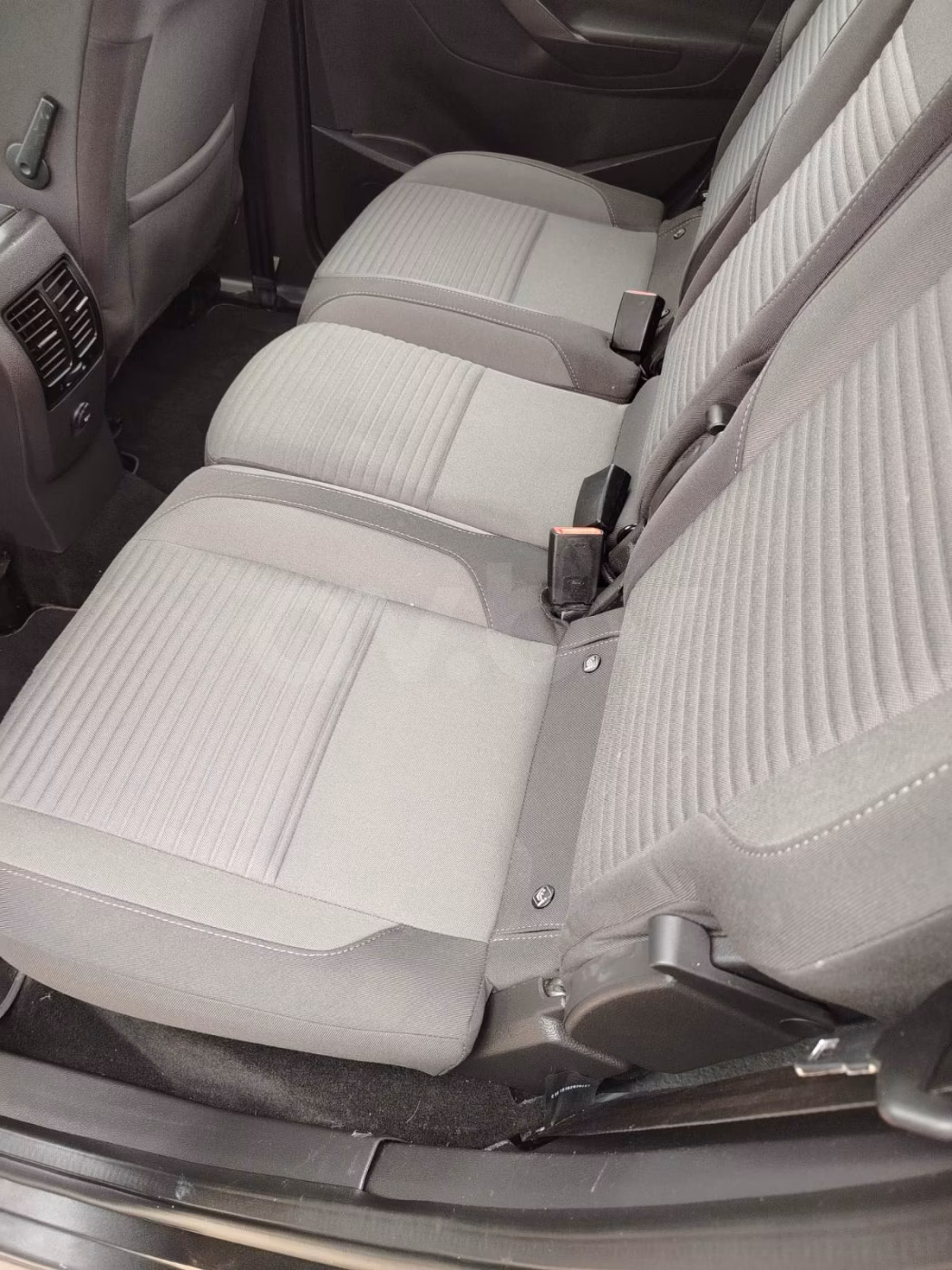 Ford C-MAX фото 11