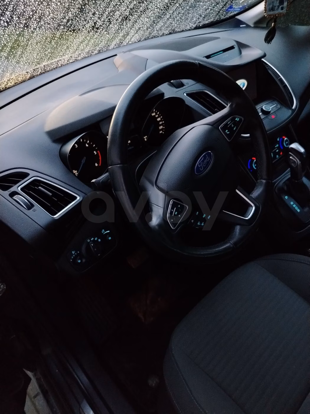 Ford C-MAX фото 17
