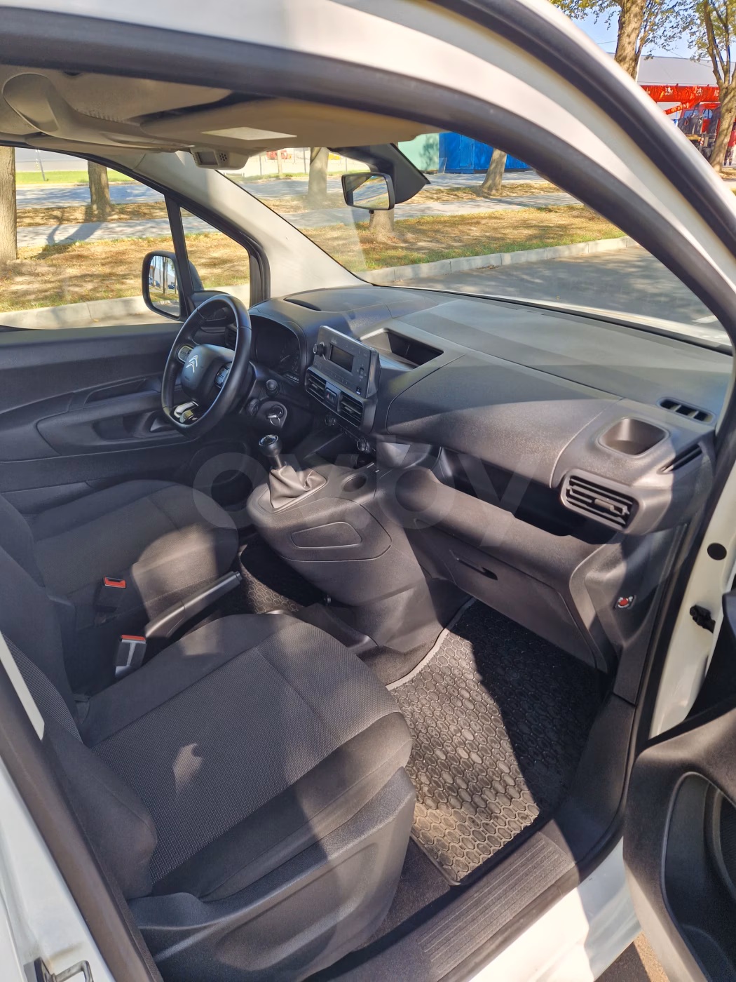 Citroen Berlingo фото 7