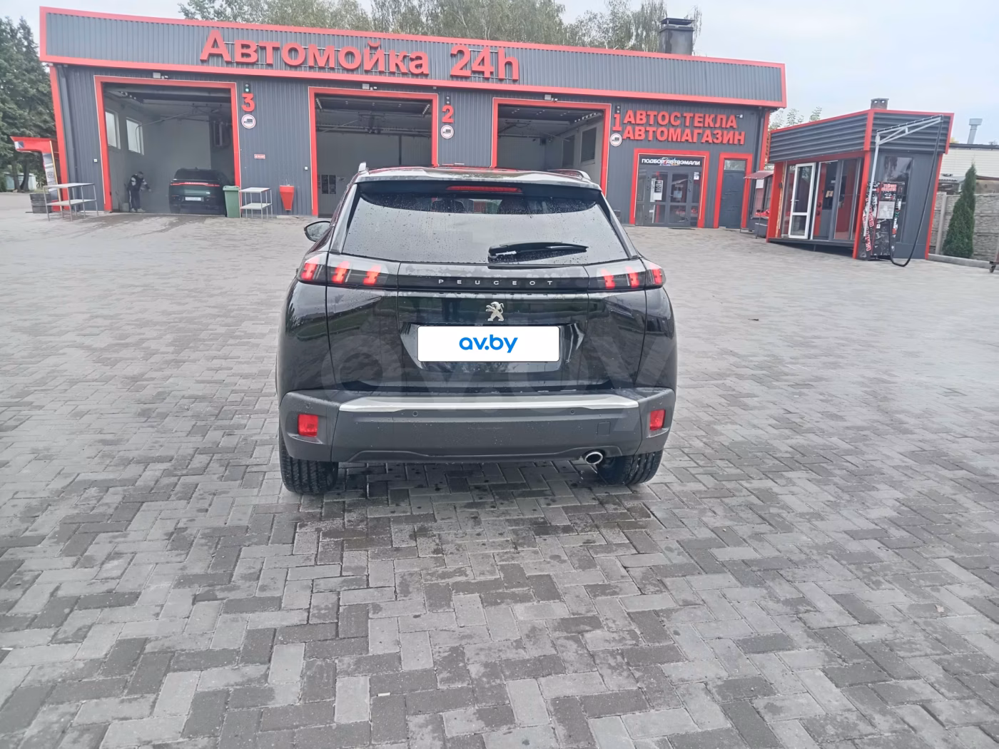 Peugeot 2008 фото 6