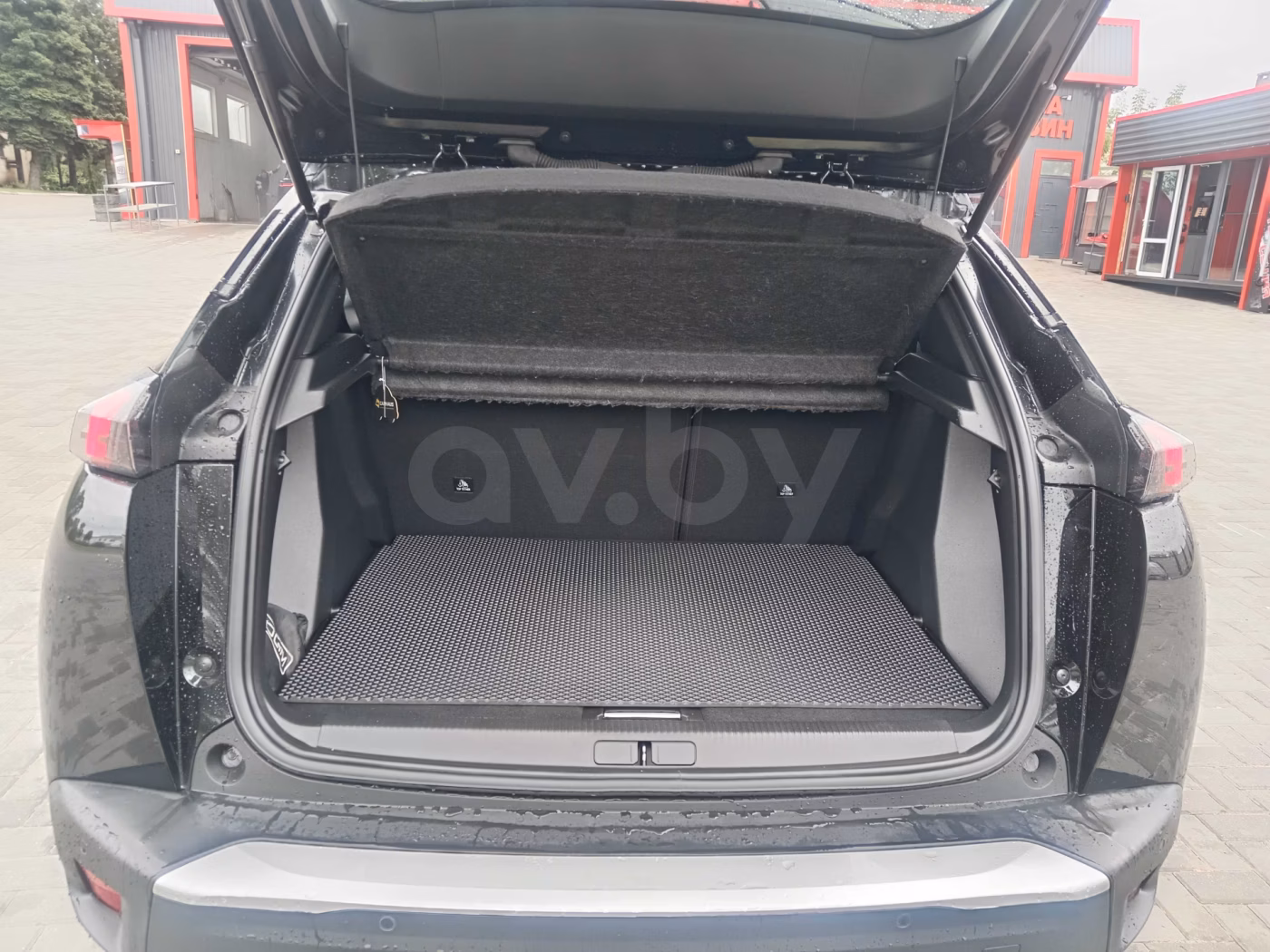 Peugeot 2008 фото 7