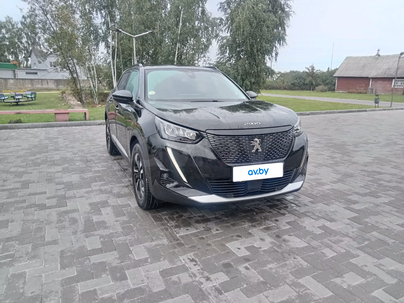 Peugeot 2008 фото 3