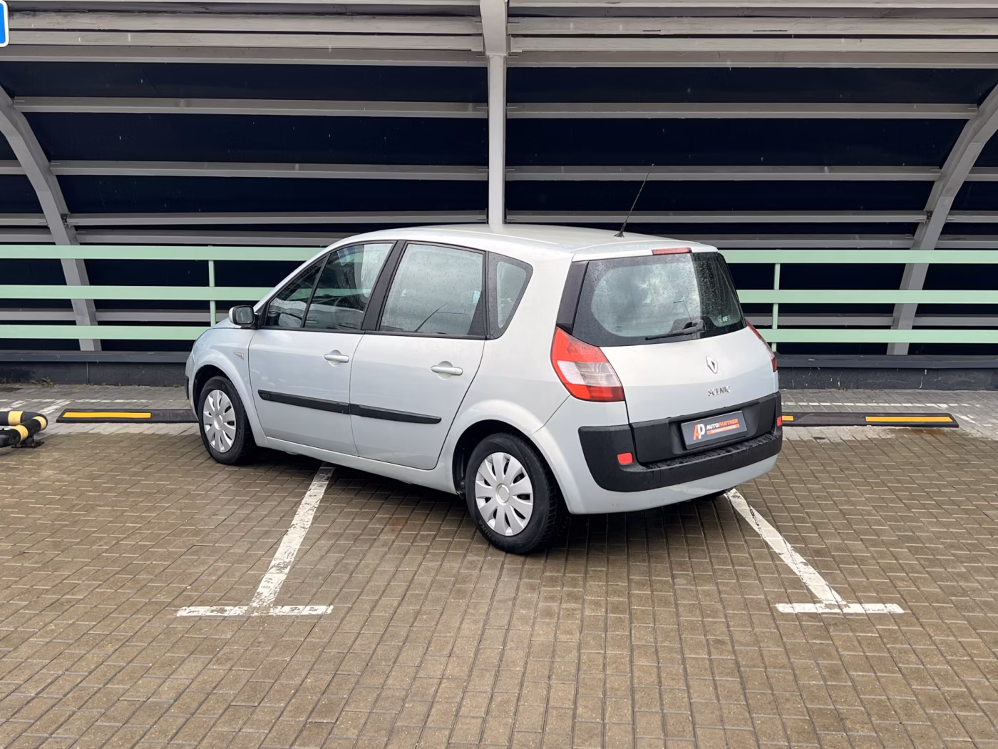 Renault Scenic фото 6