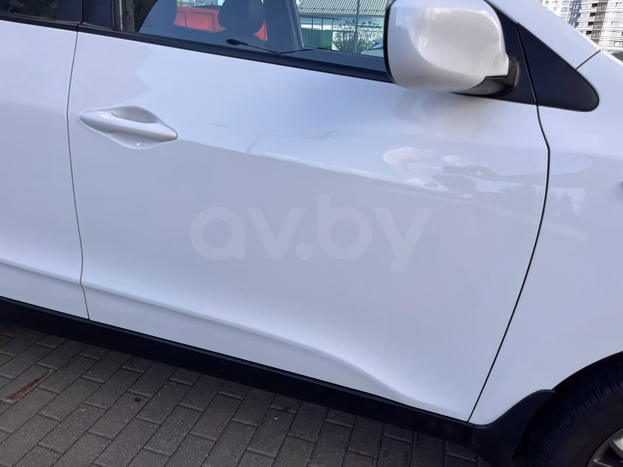 Hyundai ix35 фото 10