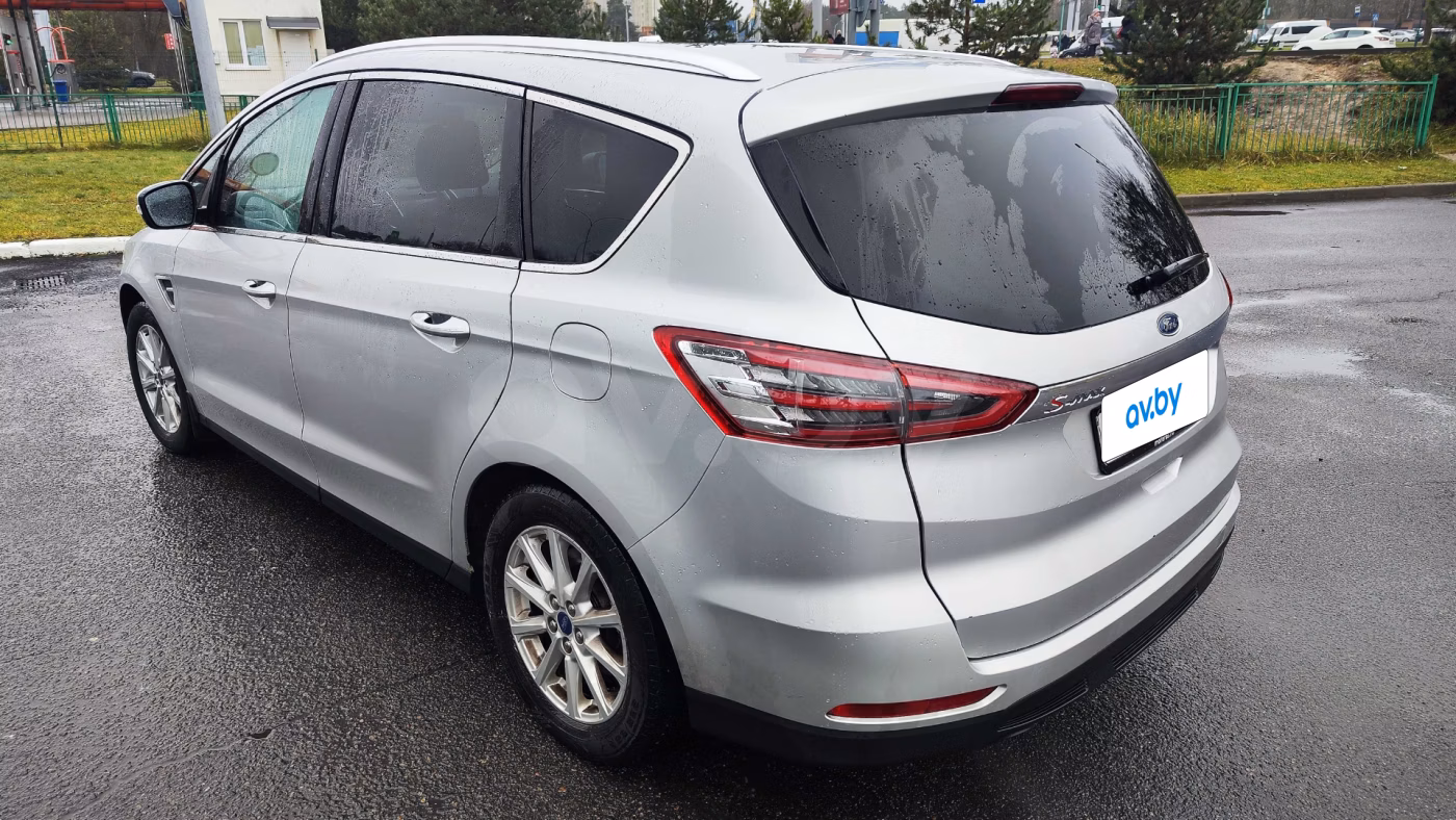 Ford S-MAX фото 4
