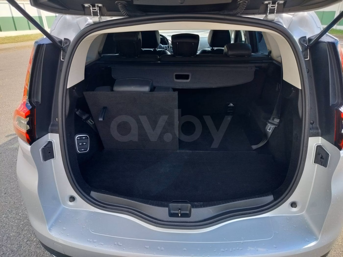 Renault Grand Scenic фото 14