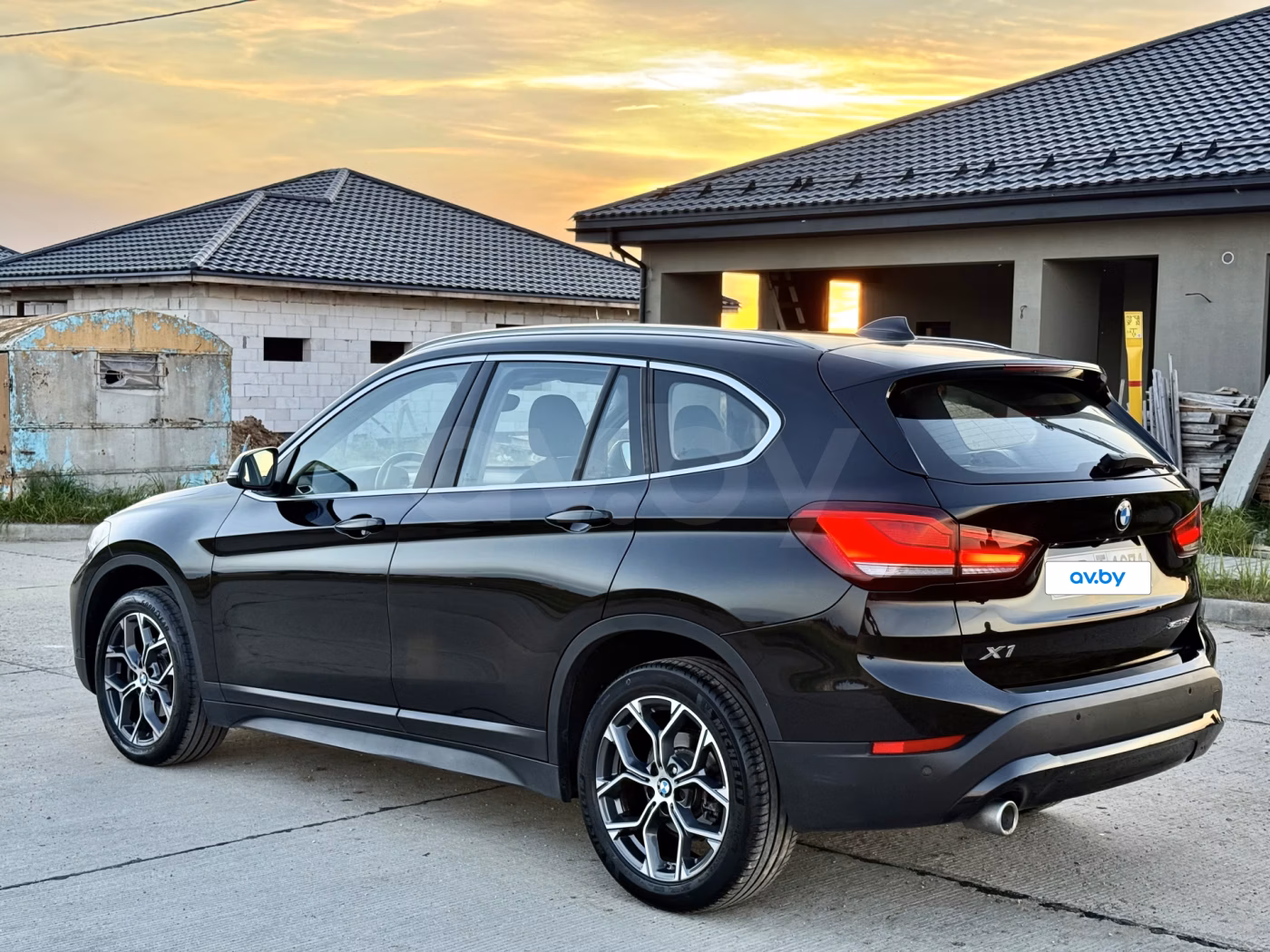 BMW X1 фото 9