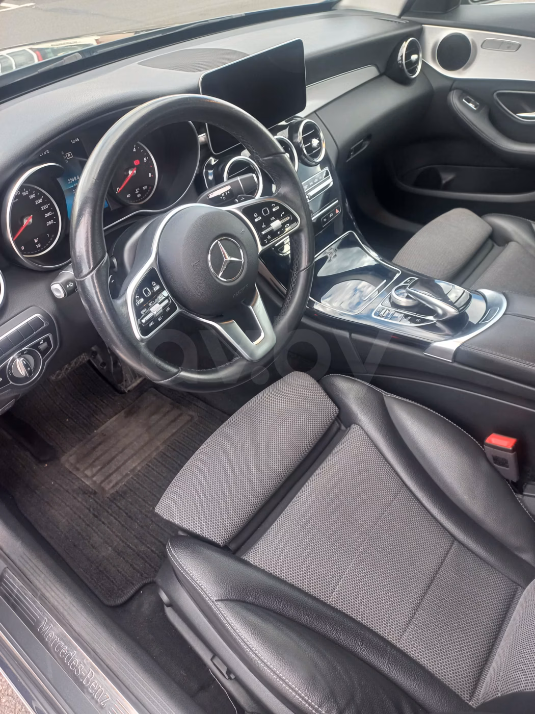 Mercedes-Benz C-Класс фото 8