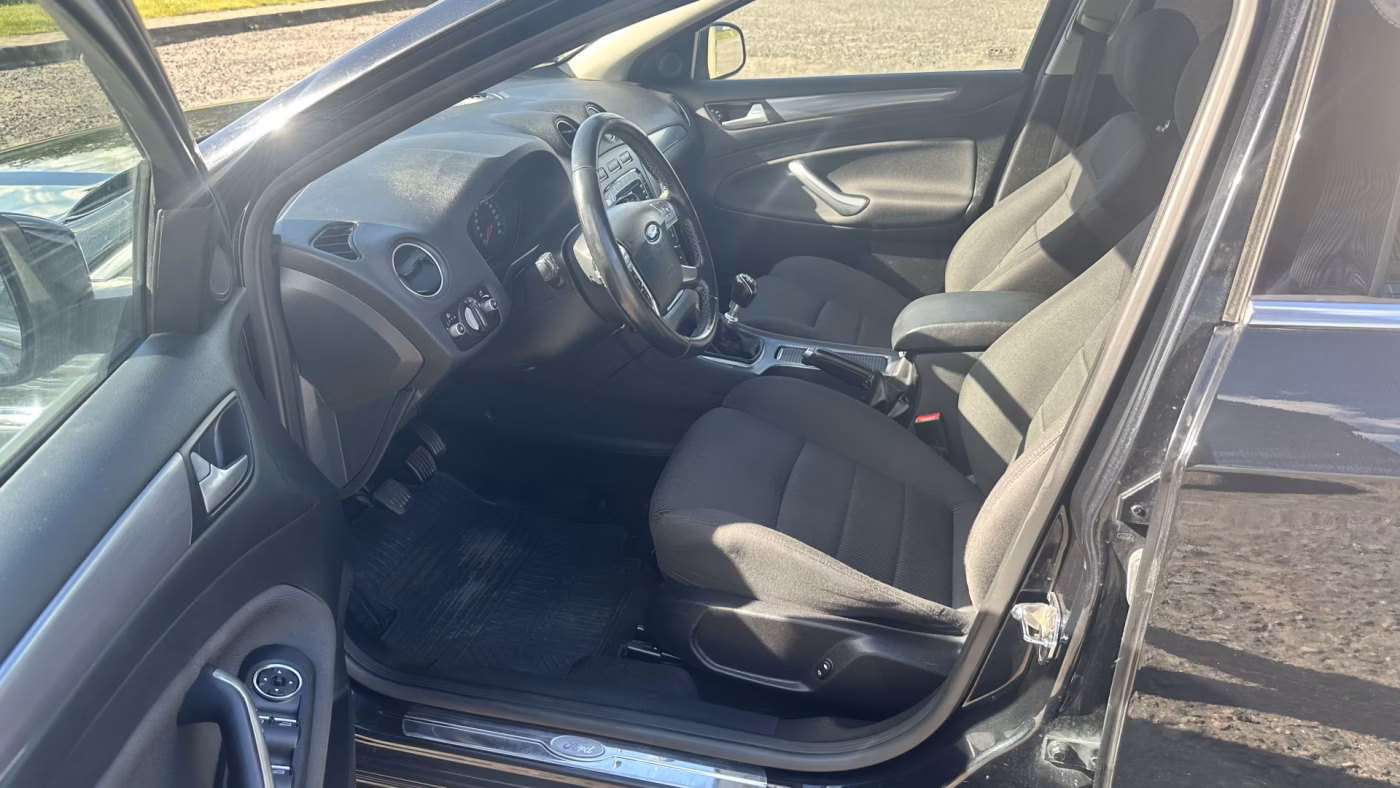 Ford Mondeo фото 18