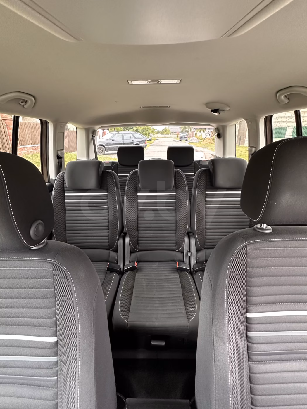 Volkswagen Touran фото 14