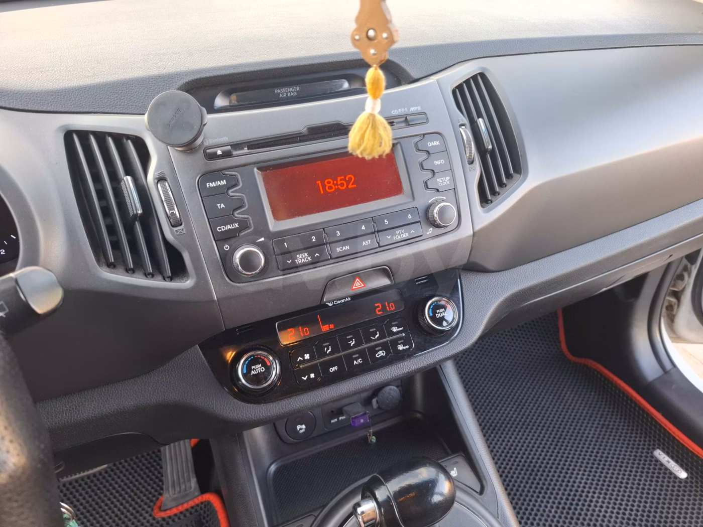 Kia Sportage фото 16