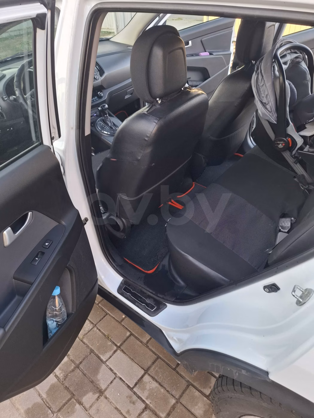 Kia Sportage фото 11