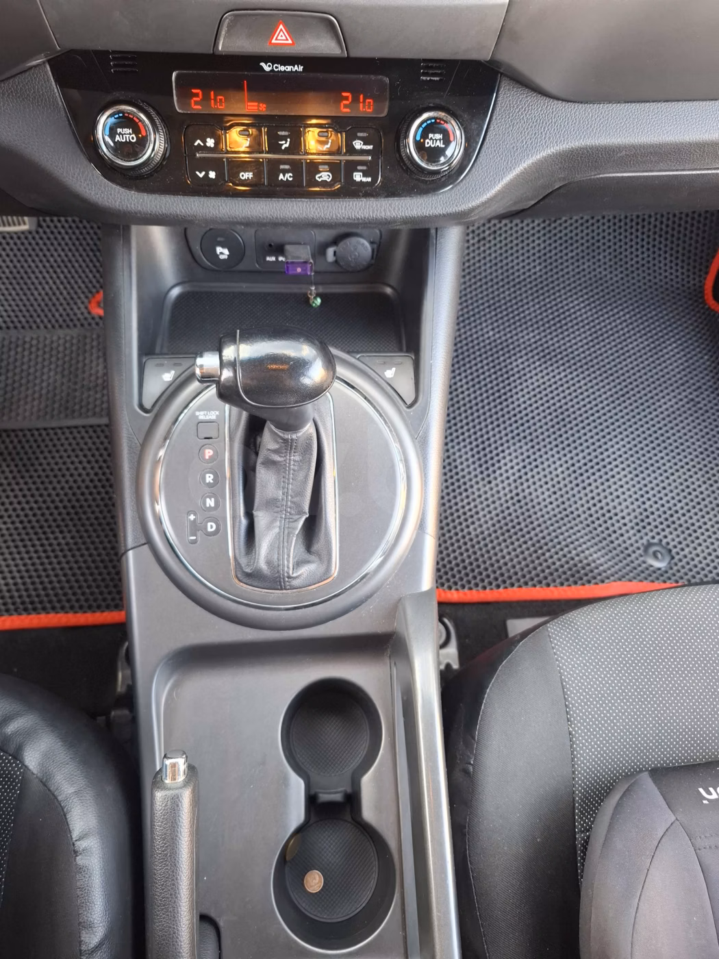 Kia Sportage фото 13
