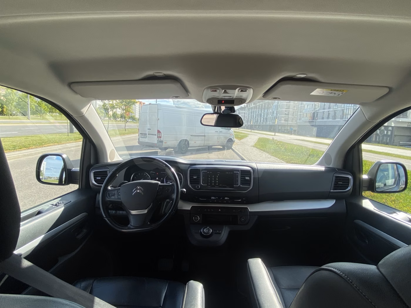 Citroen SpaceTourer фото 10