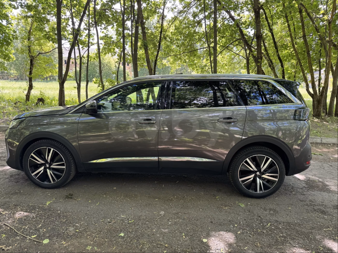 Peugeot 5008 фото 5