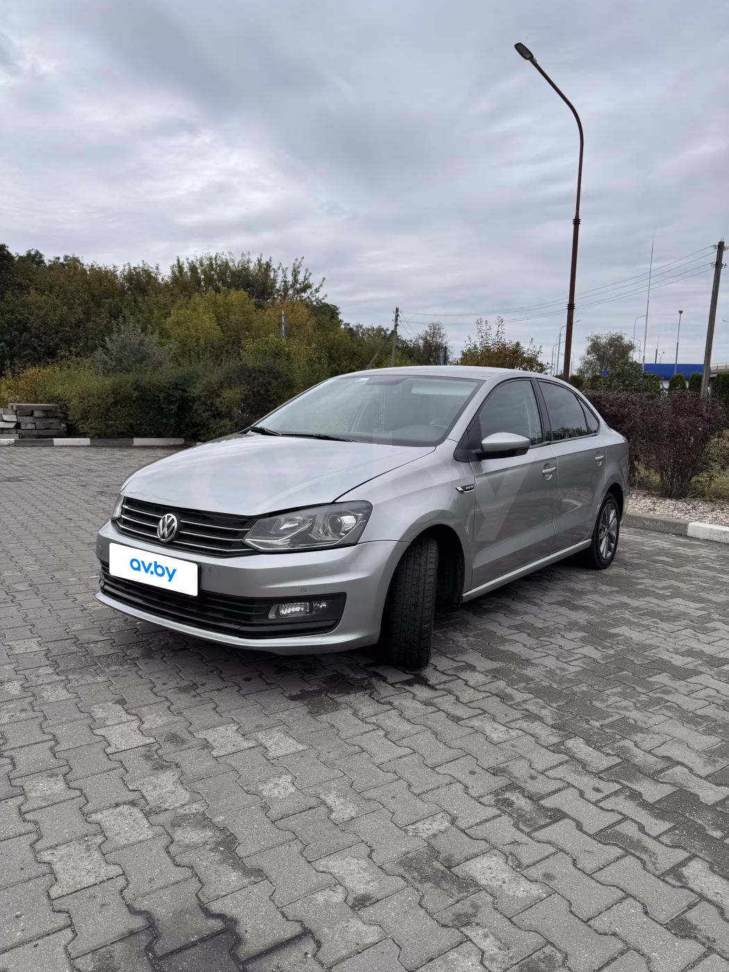 Volkswagen Polo Sedan фото 6
