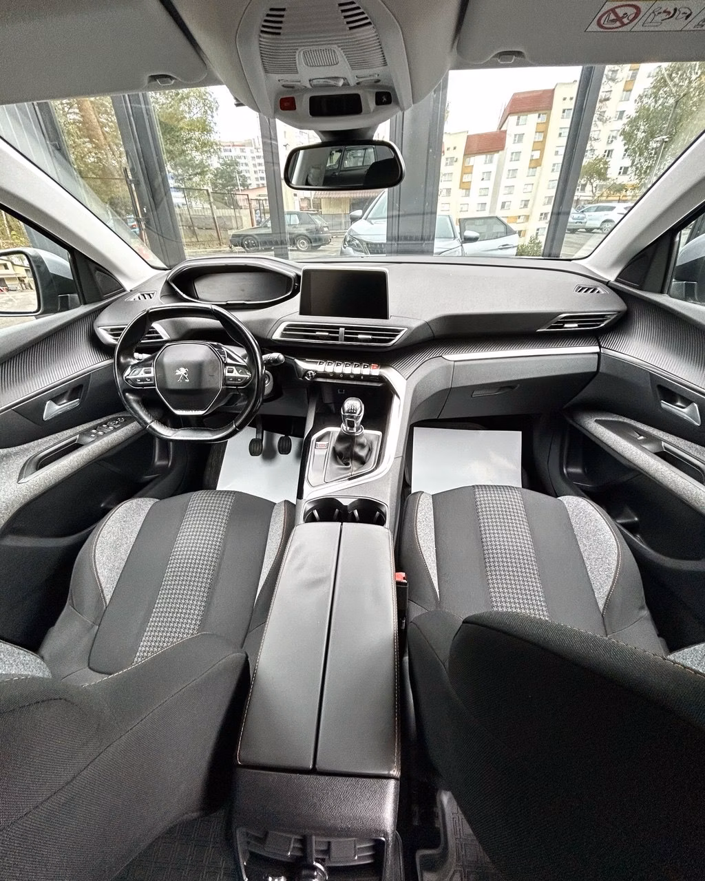 Peugeot 3008 фото 9