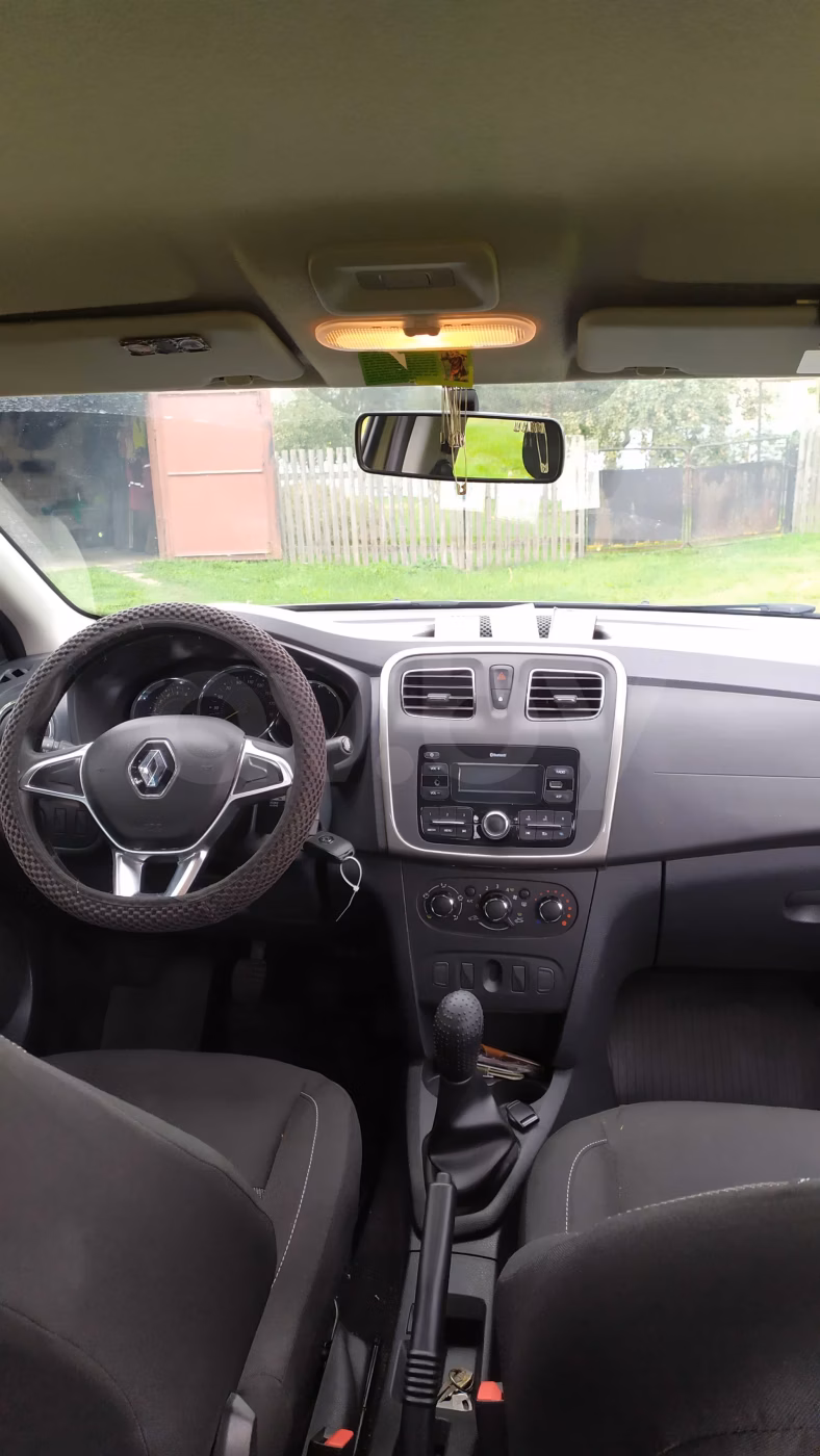 Renault Logan Stepway фото 7