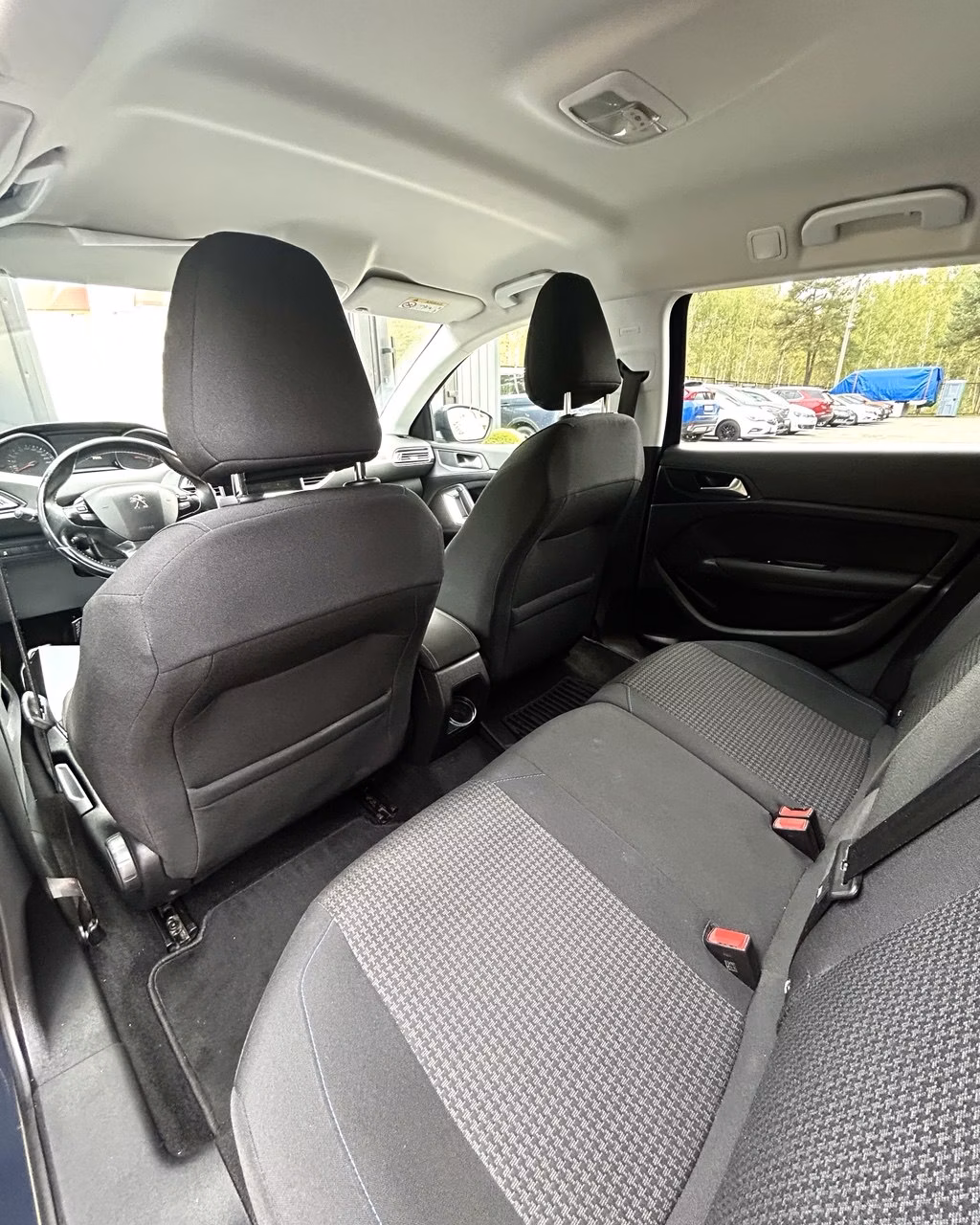Peugeot 308 фото 11