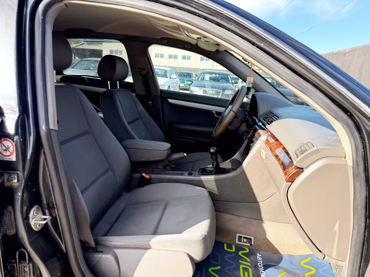 Audi A4 фото 14