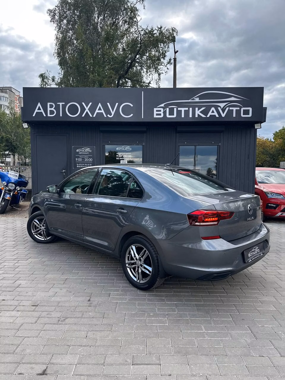 Volkswagen Polo Sedan фото 5