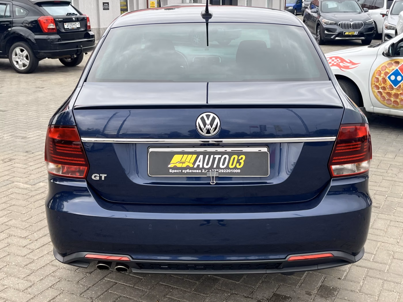 Volkswagen Polo Sedan фото 8