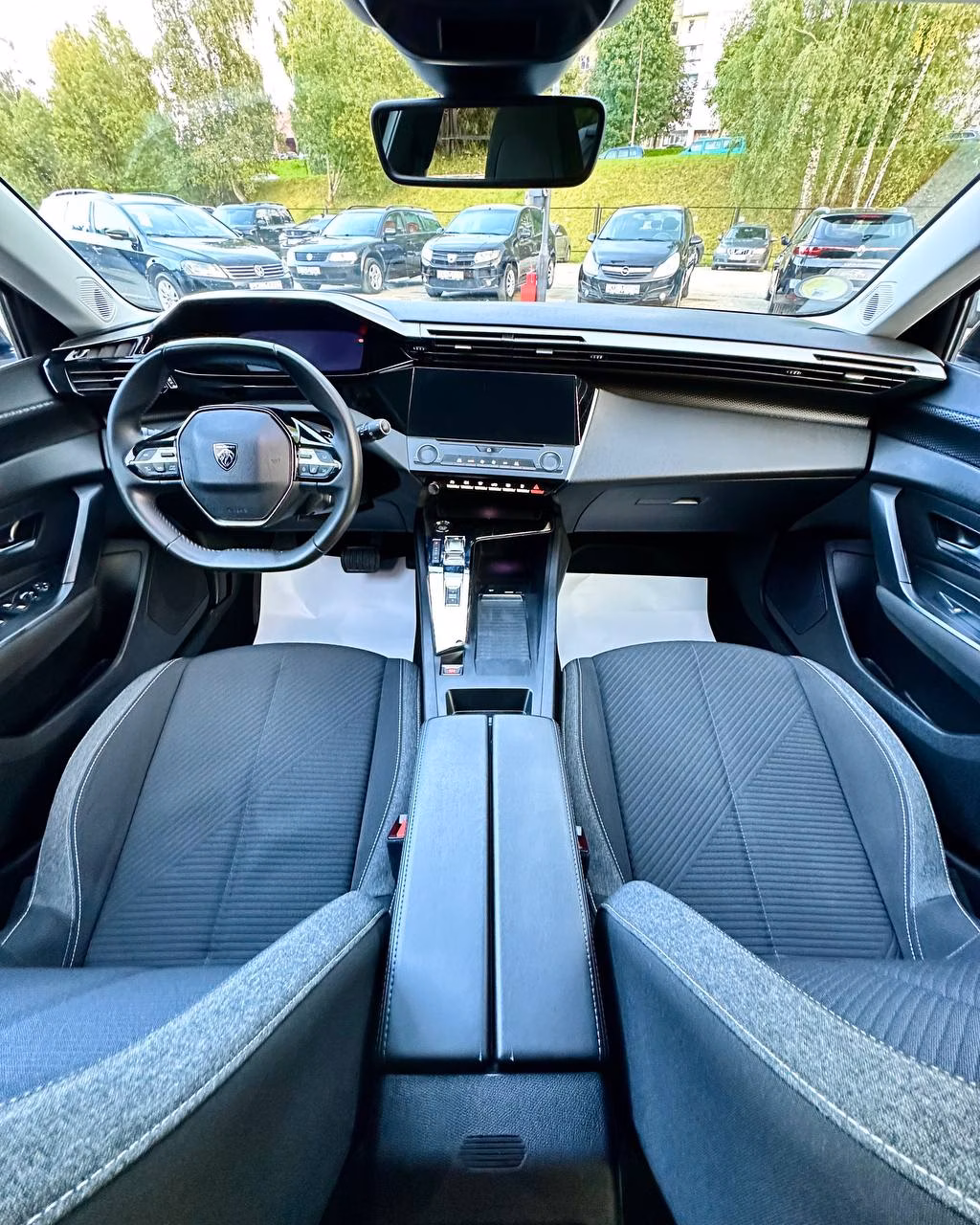 Peugeot 308 фото 10
