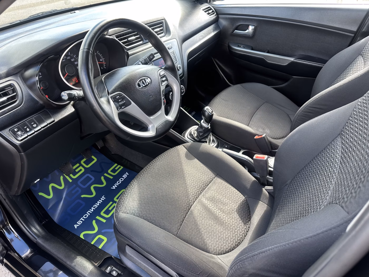Kia Rio фото 8