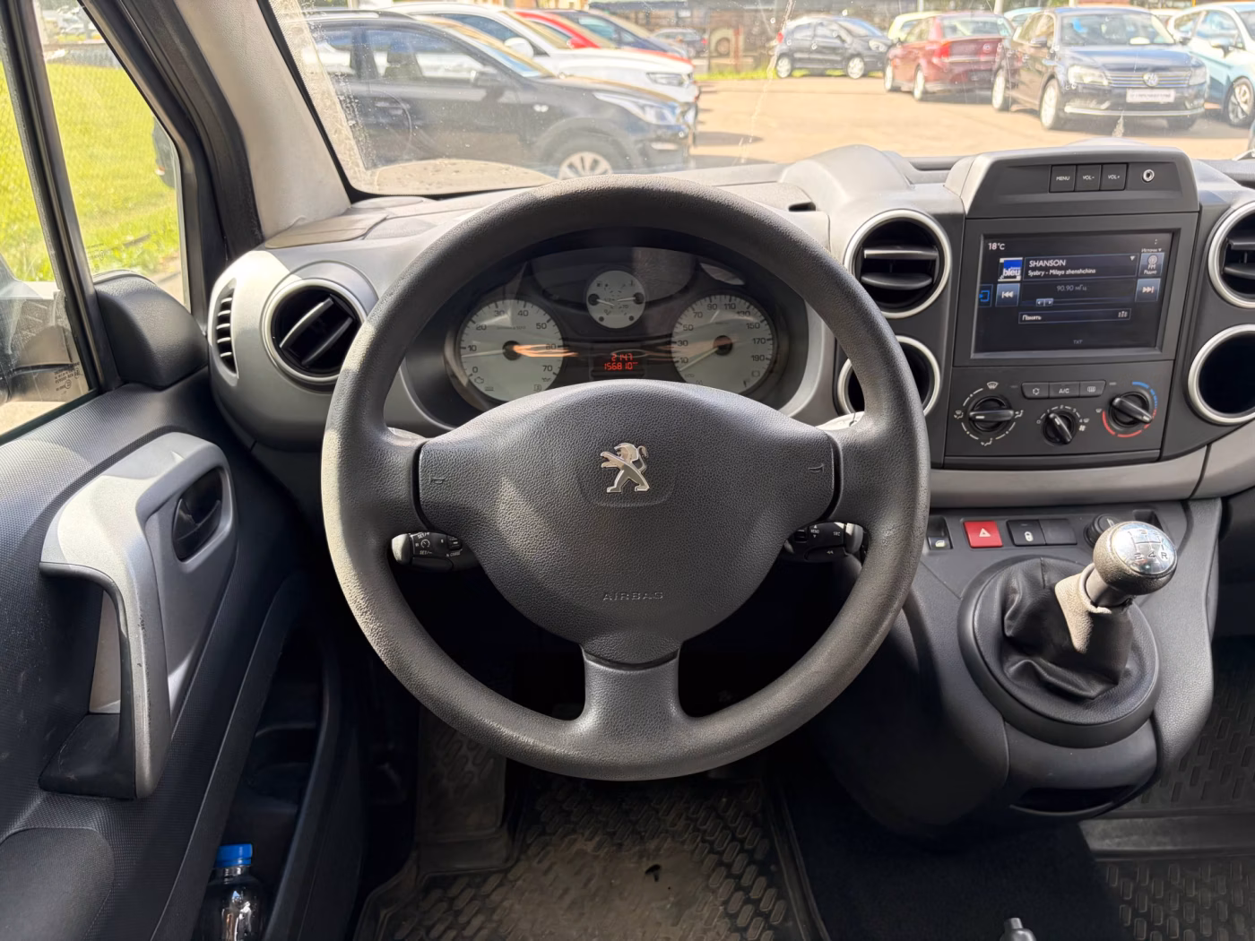 Peugeot Partner фото 22