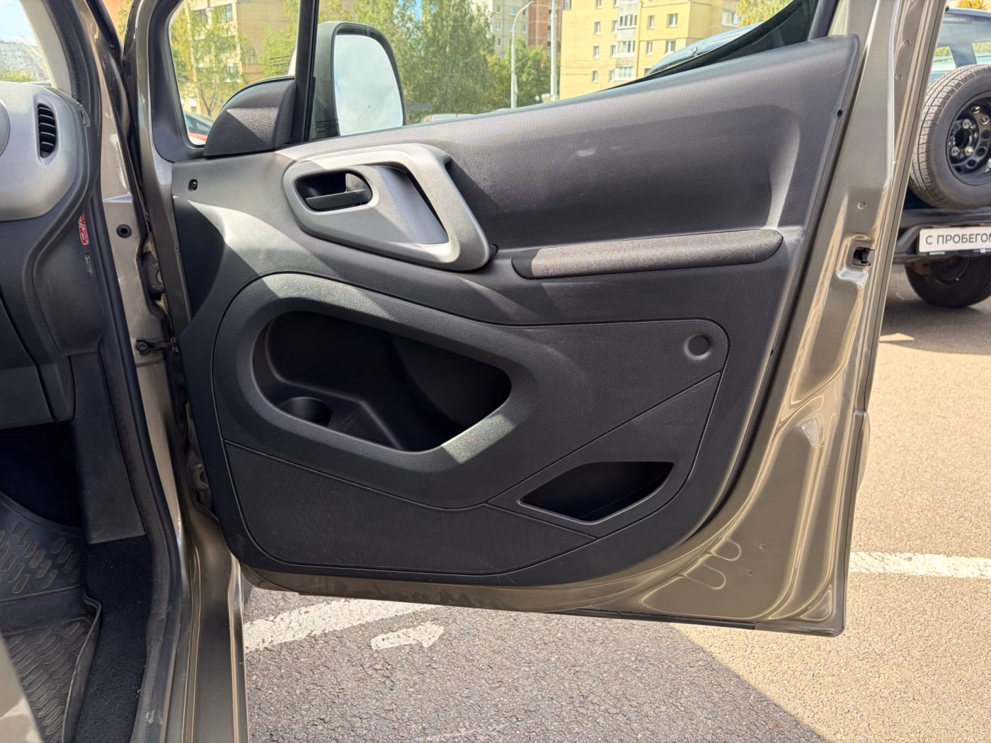 Peugeot Partner фото 18
