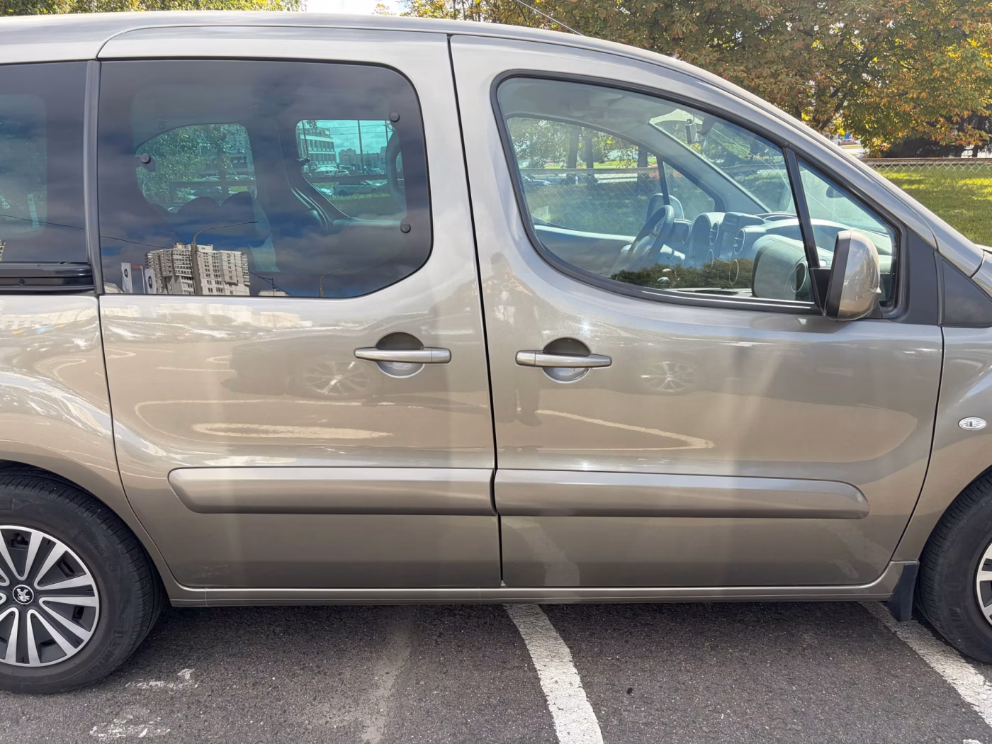 Peugeot Partner фото 9