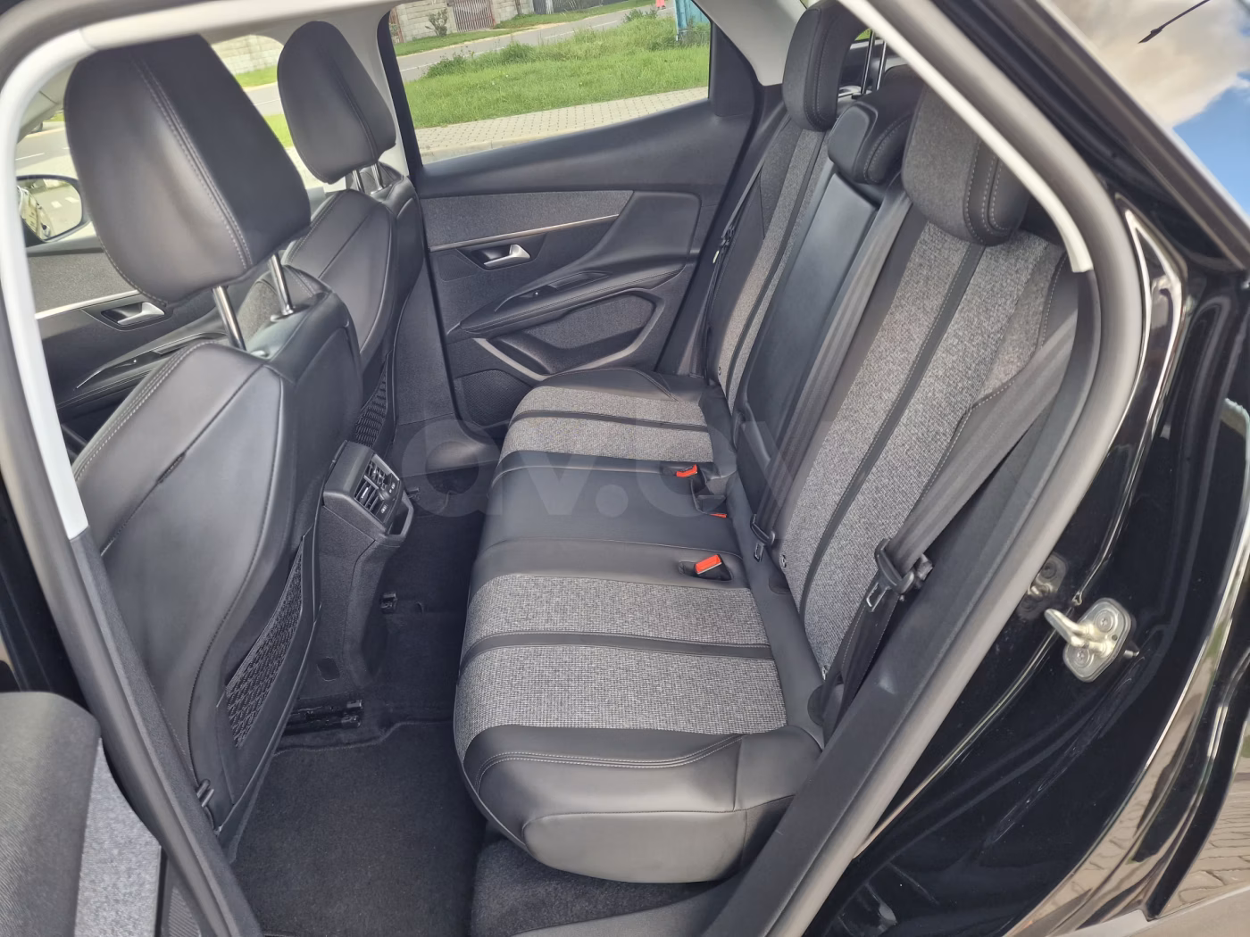 Peugeot 3008 фото 15