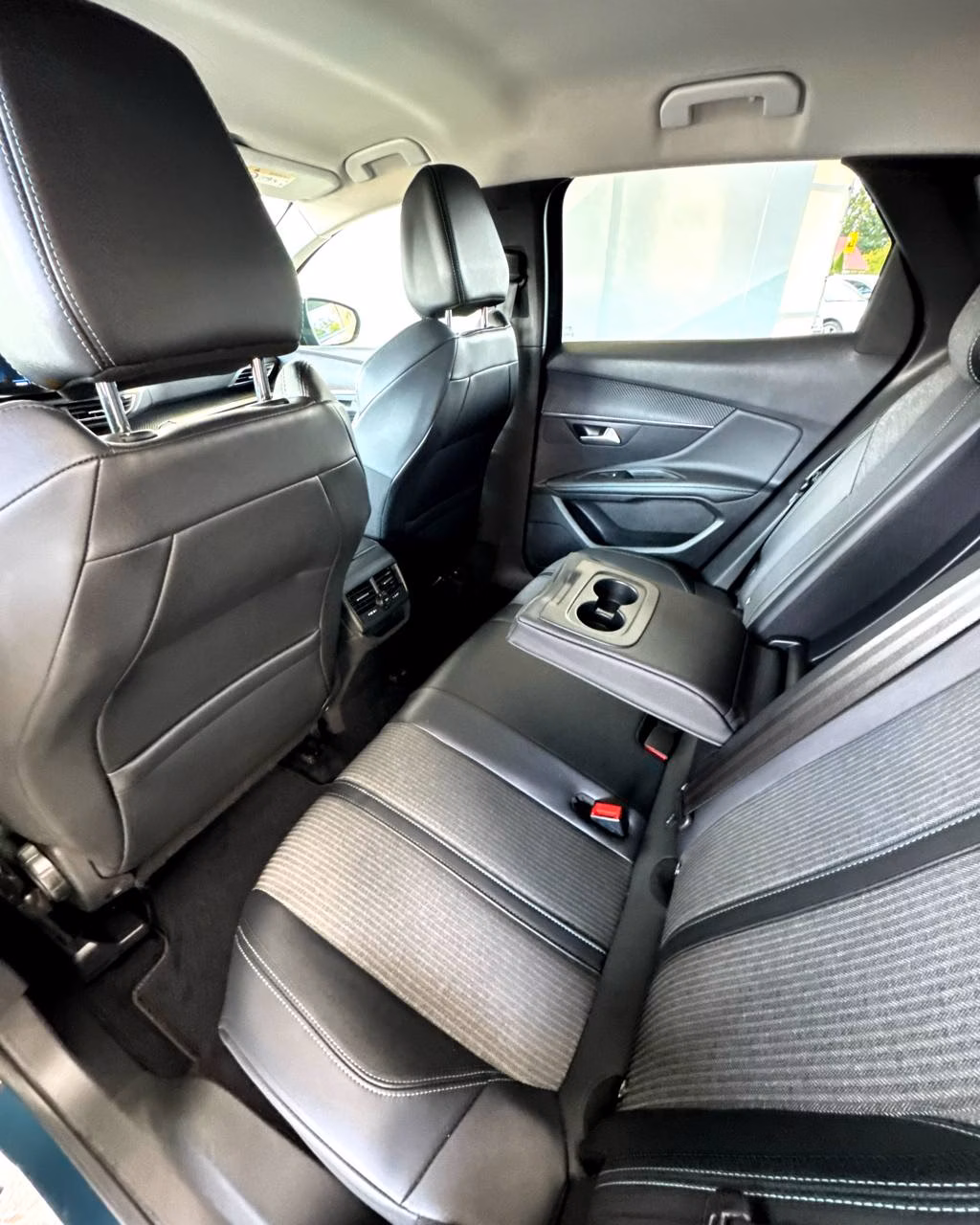 Peugeot 3008 фото 13