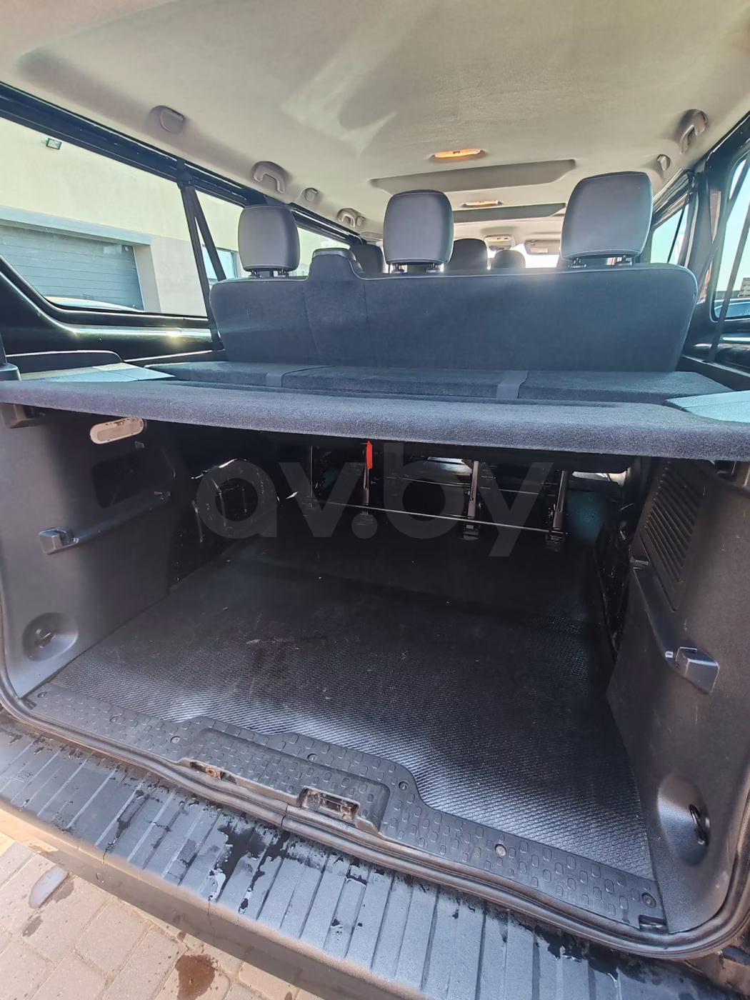 Opel Vivaro фото 4