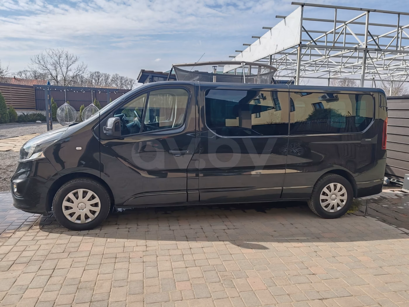 Opel Vivaro фото 3