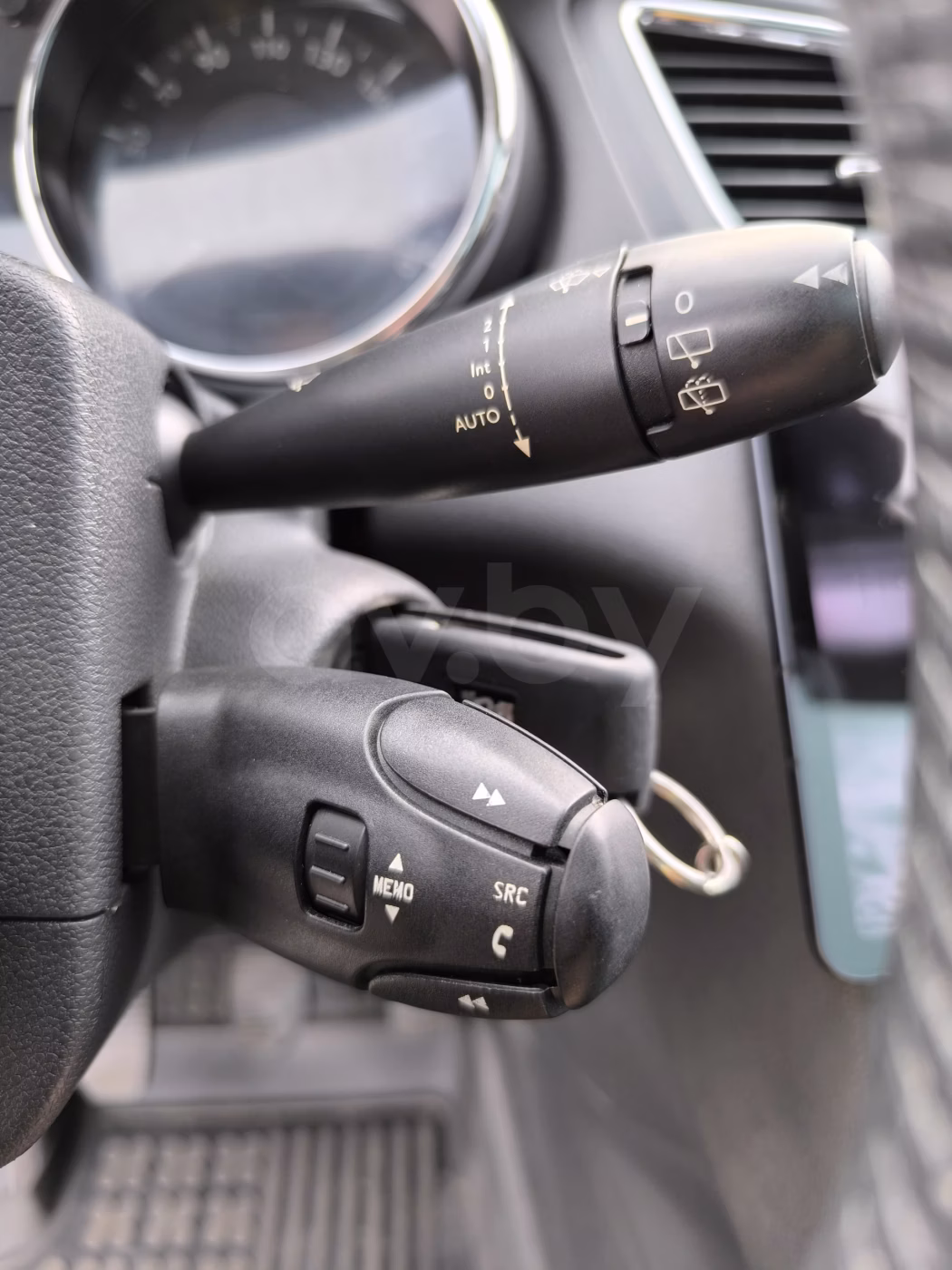 Peugeot 5008 фото 13