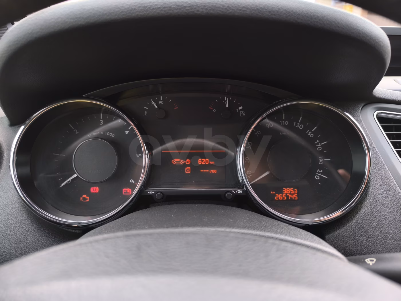 Peugeot 5008 фото 25