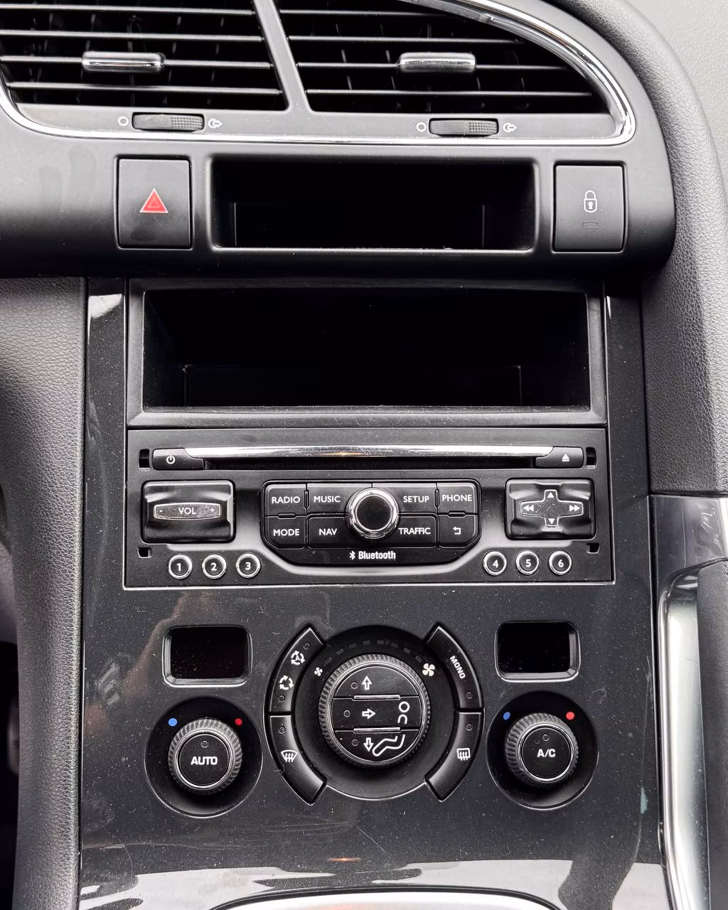 Peugeot 3008 фото 17