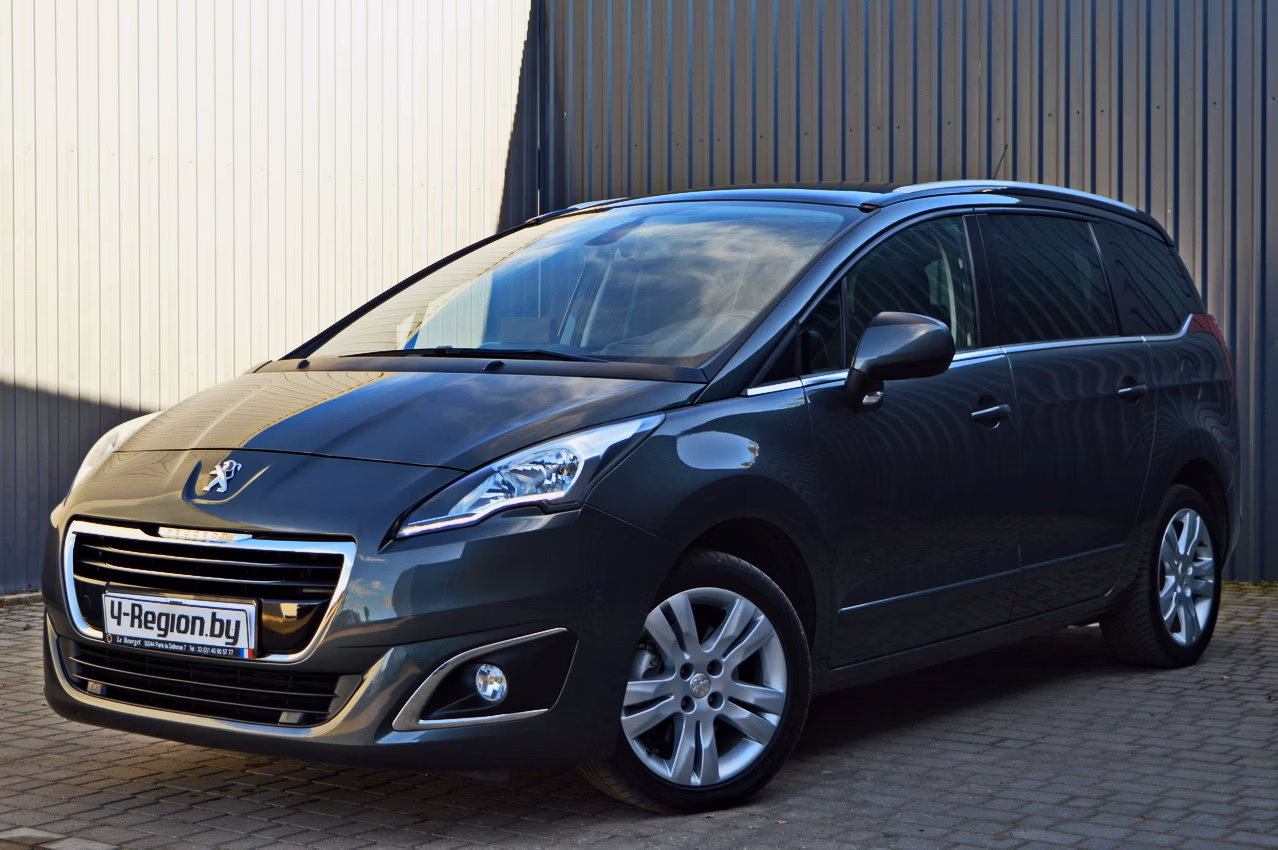 Peugeot 5008 фото 4