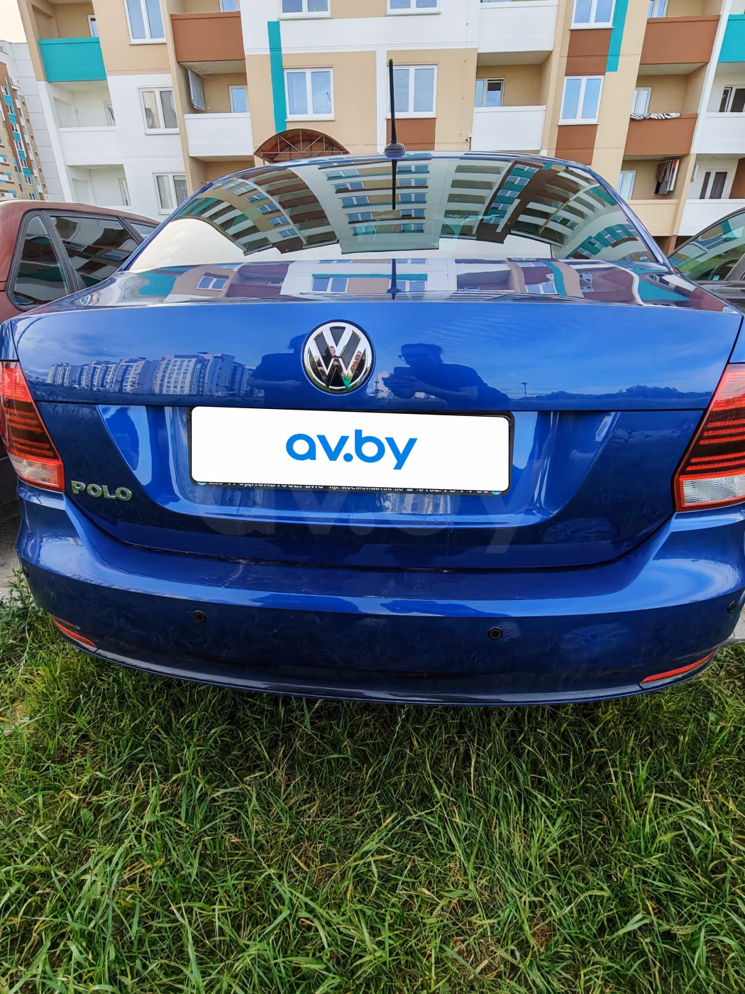 Volkswagen Polo Sedan фото 7