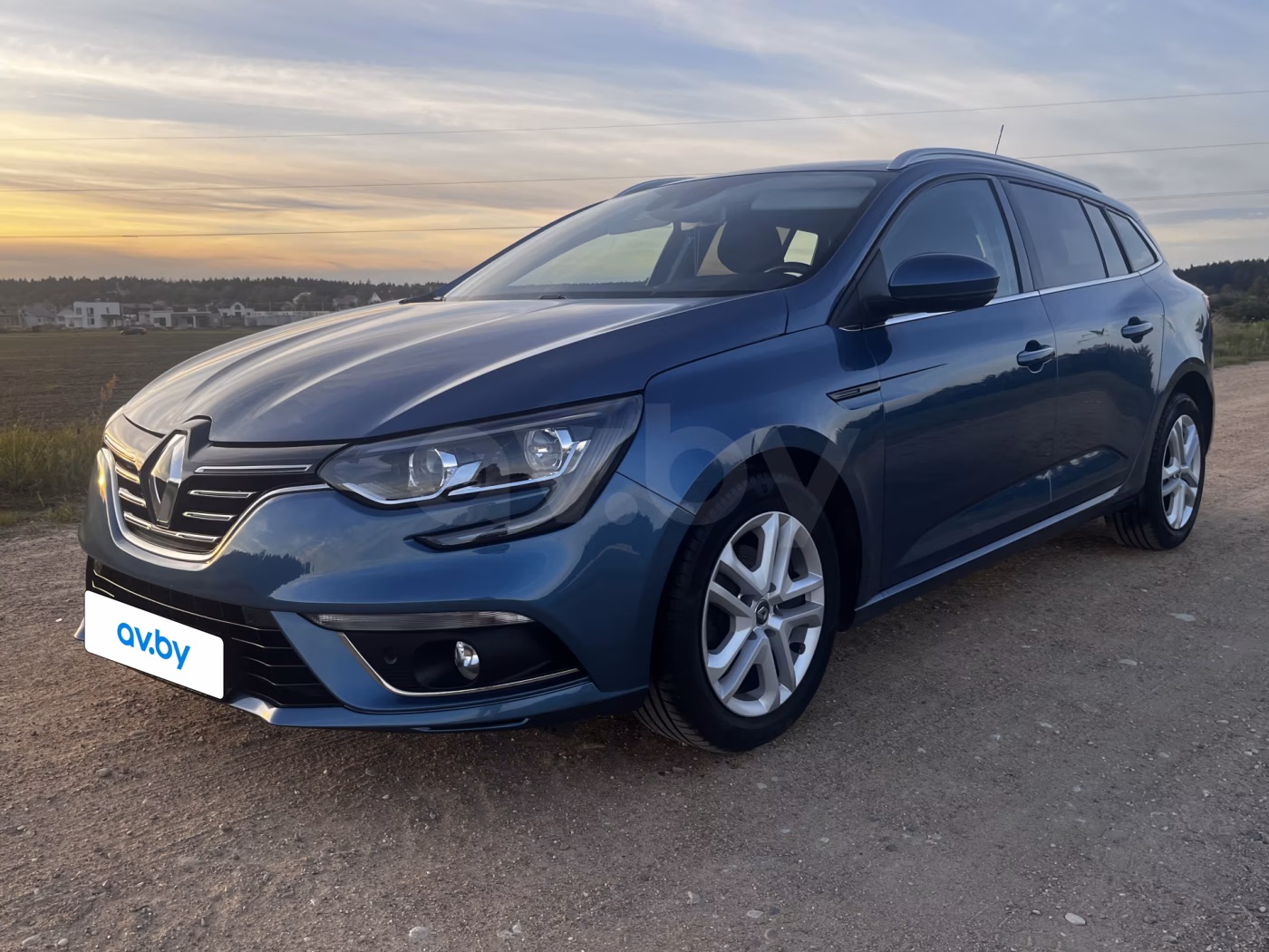 Renault Megane фото 3