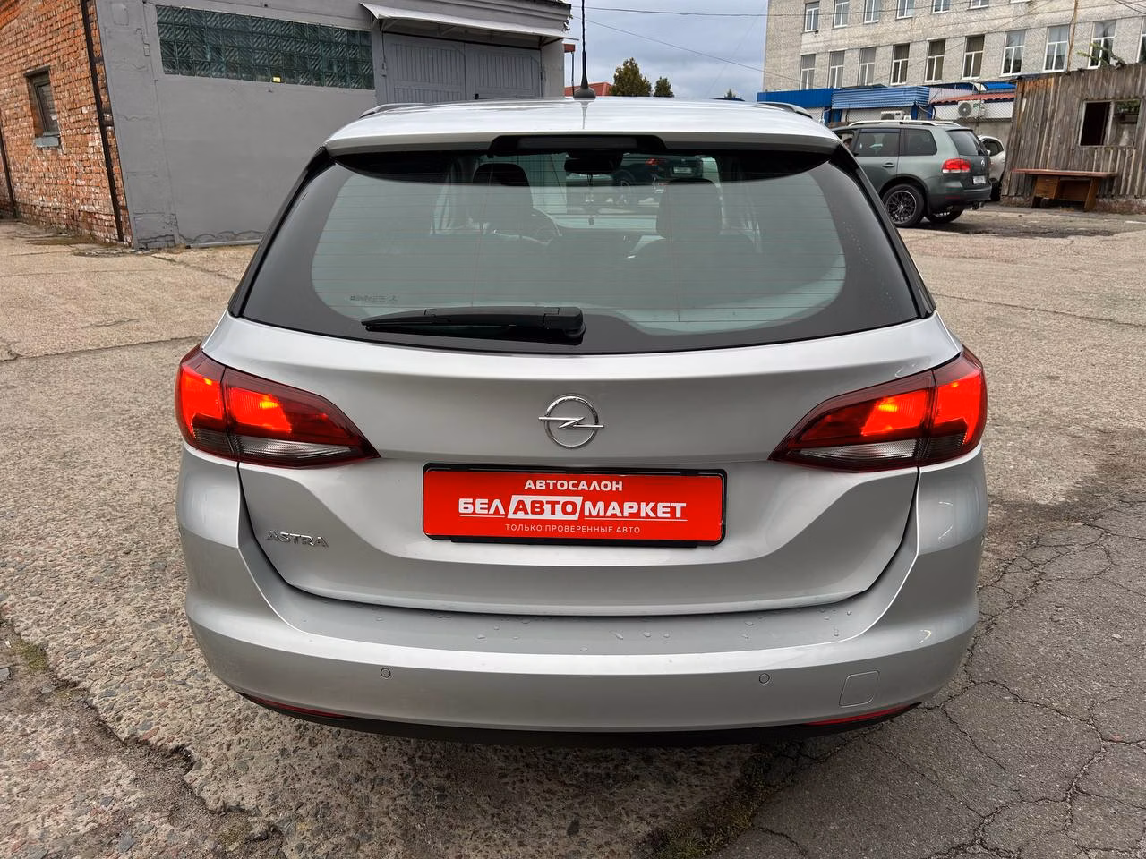 Opel Astra фото 6