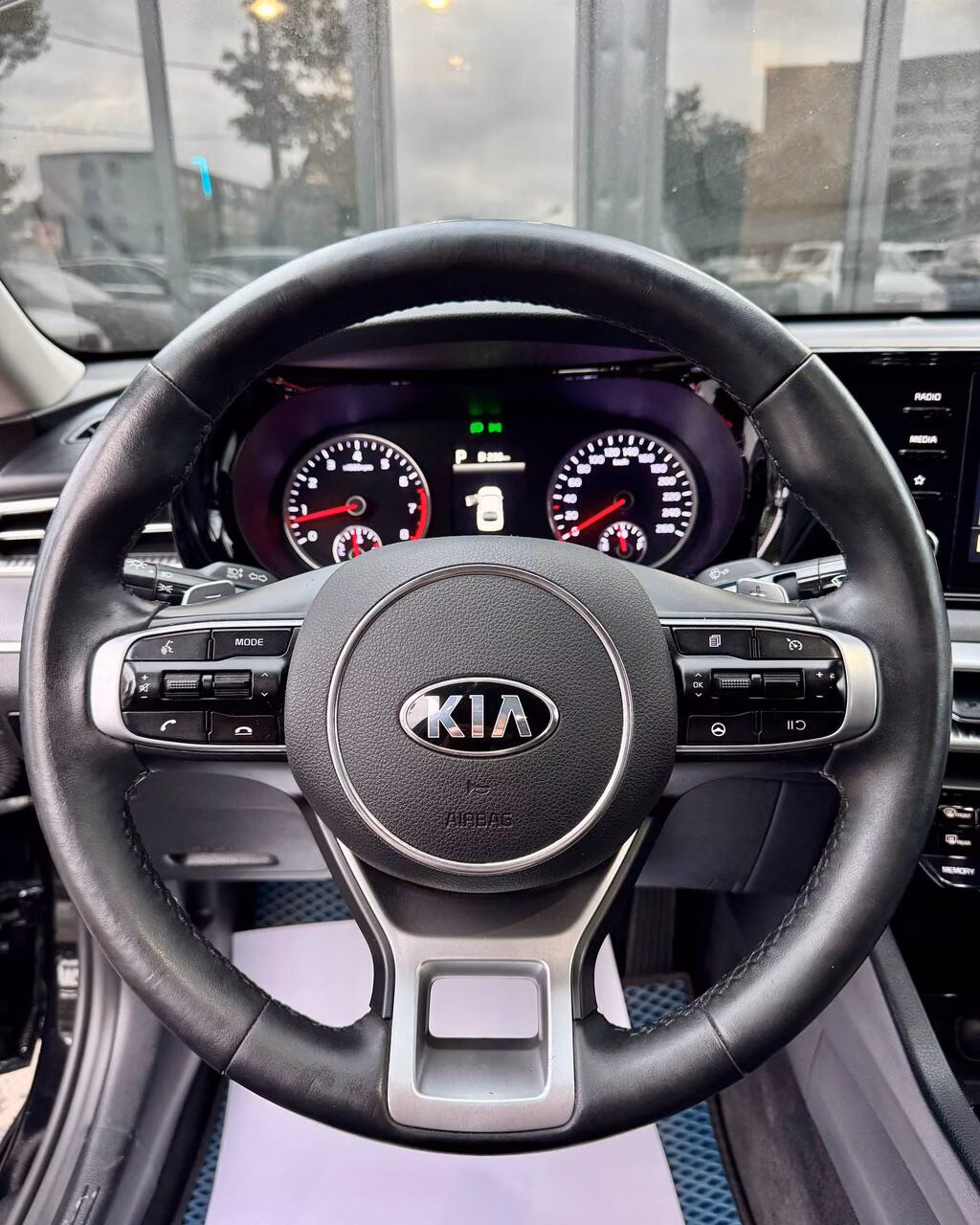 Kia K5 фото 15