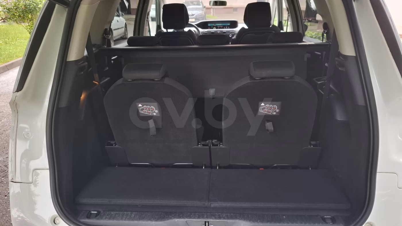 Citroen C4 Grand Spacetourer фото 13