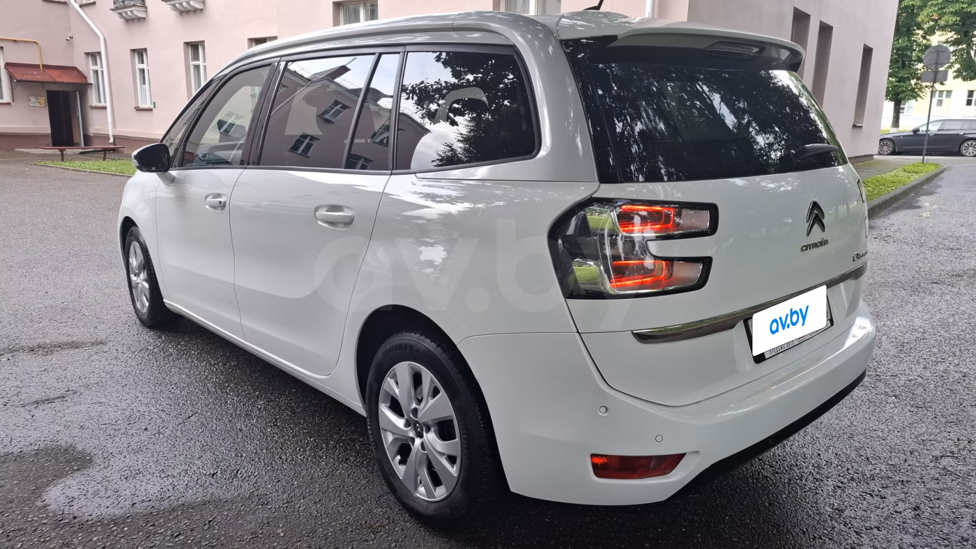 Citroen C4 Grand Spacetourer фото 6