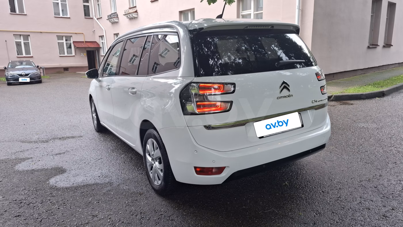 Citroen C4 Grand Spacetourer фото 11
