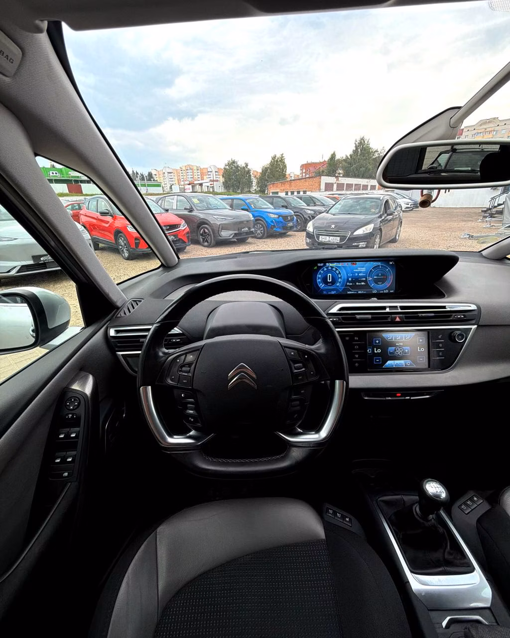 Citroen C4 Picasso фото 13