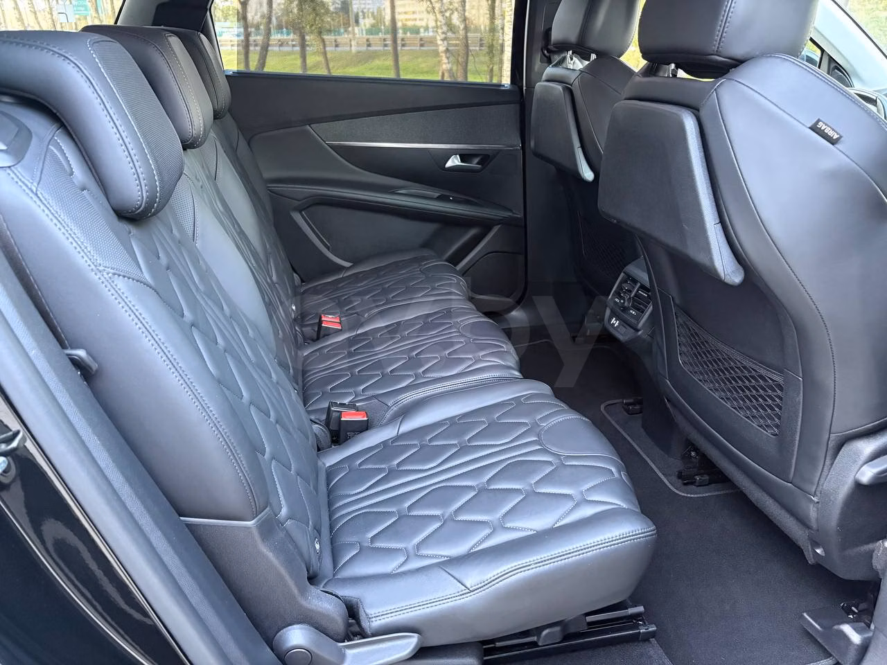Peugeot 5008 фото 7