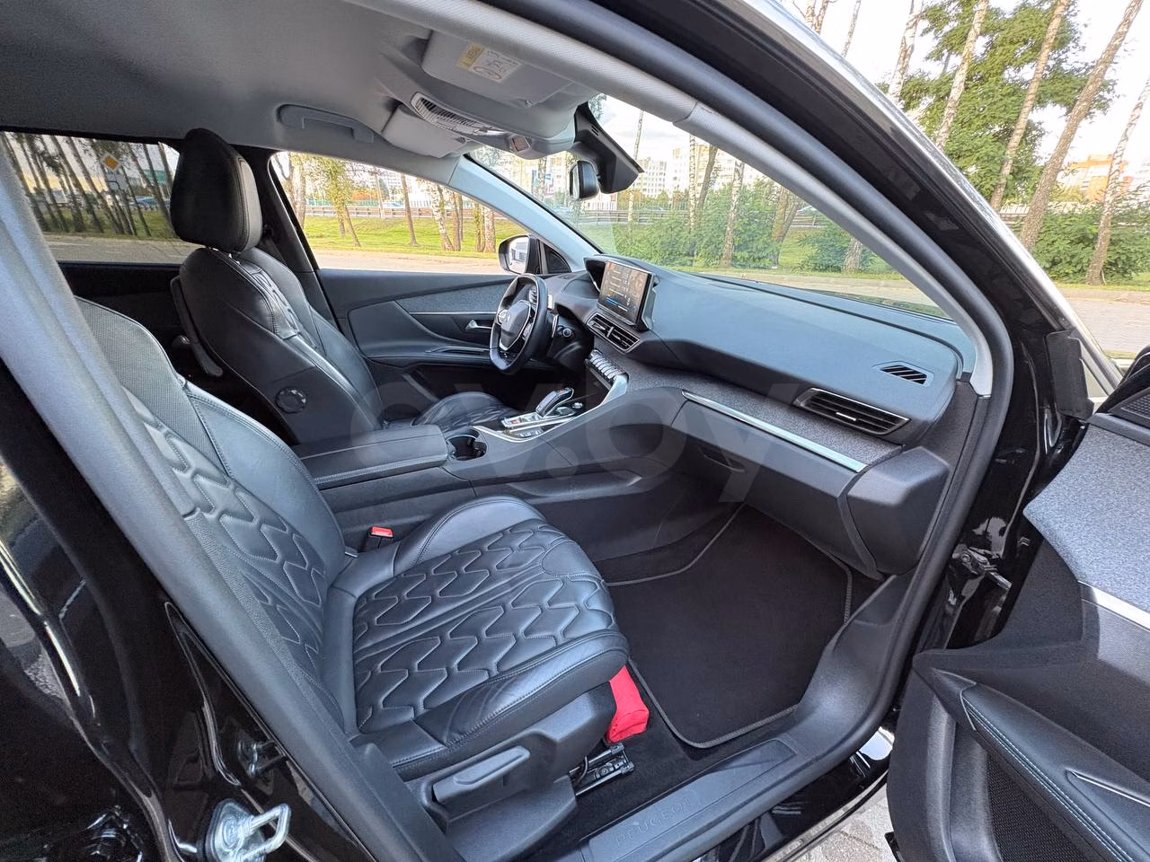 Peugeot 5008 фото 14