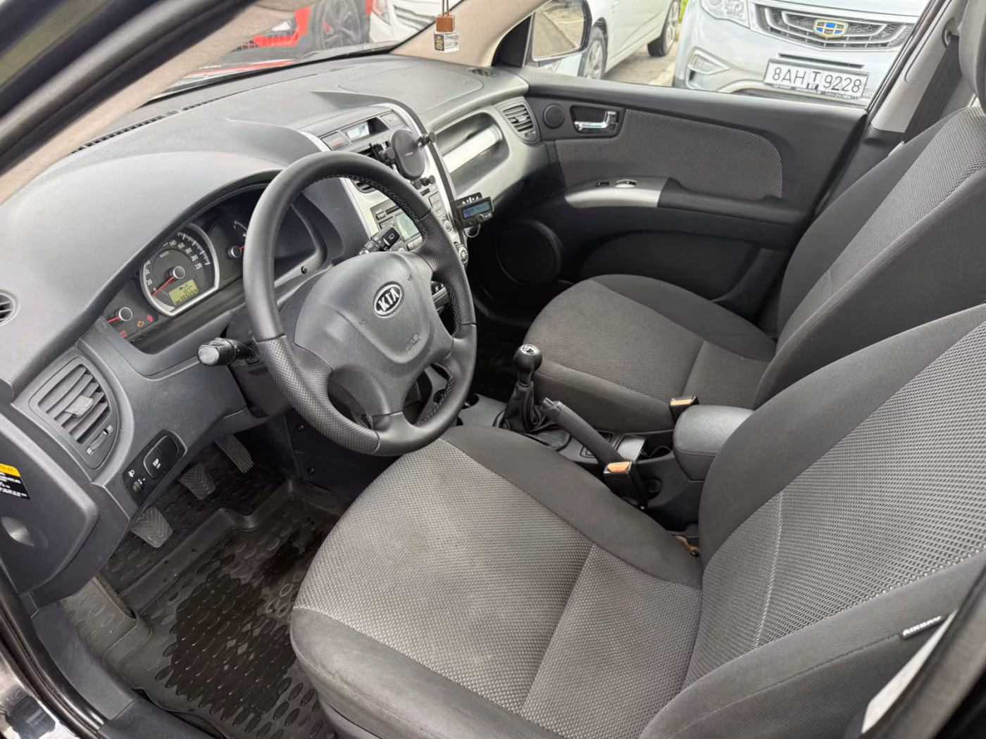 Kia Sportage фото 10